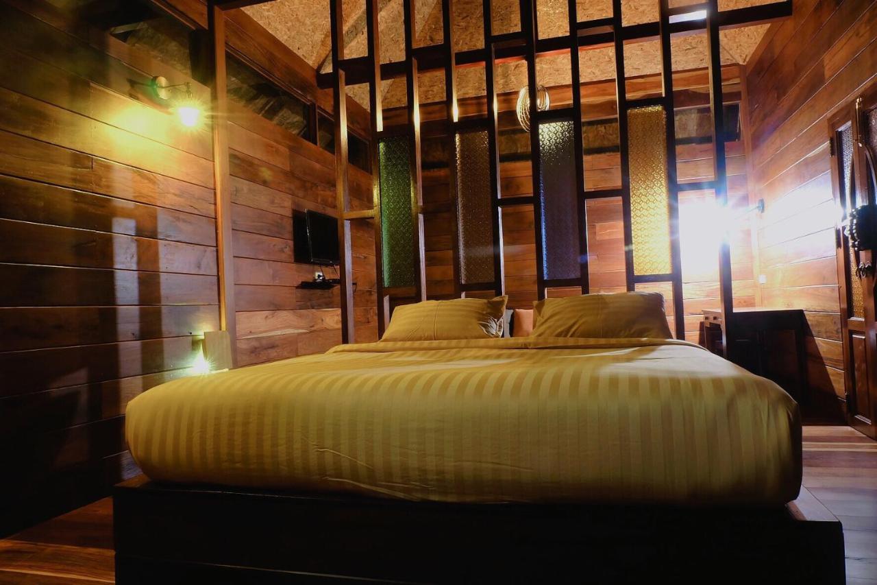 The For Rest Resort Sai Yok Exterior photo